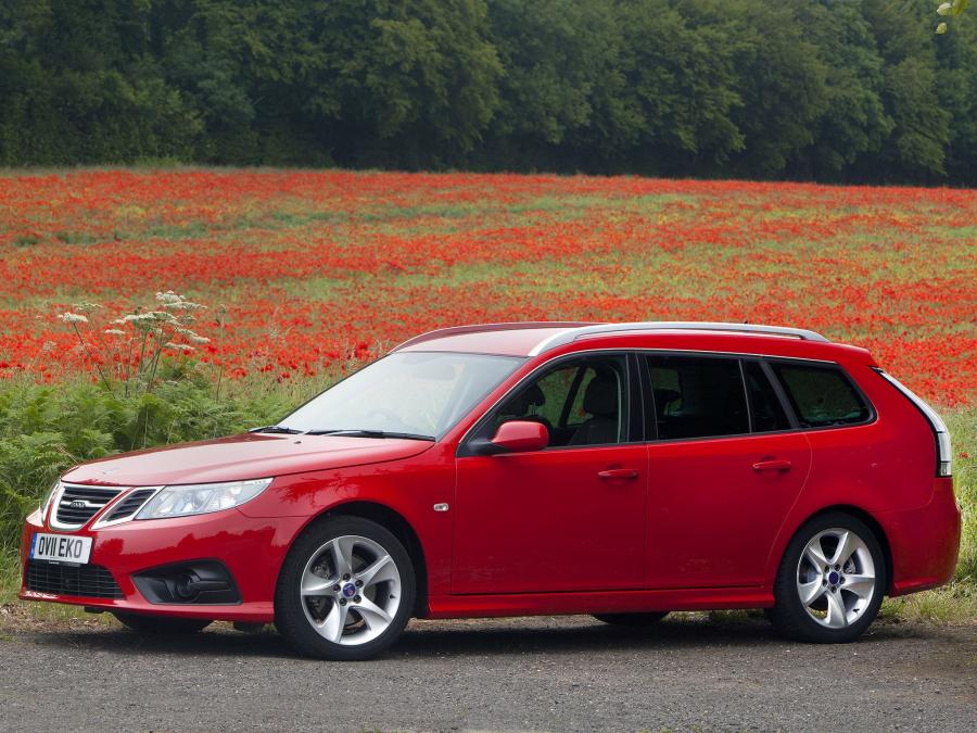  Saab 9-3 Griffin SportCombi 2011 года  (UK) (фото 3 из 25)